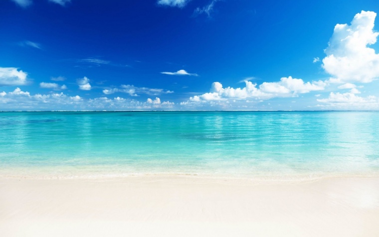 海滩 沙滩 蓝天白云 夏天 