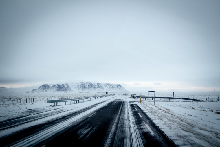 路 道路 旷野 马路 天空 开阔 雪 雪景 背景图 高清背景图片 图片素材 