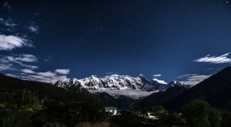 雪山 冬天 冬季 雪 雪地 山 山脉 天空 自然 季节 背景图 背景 高清背景 