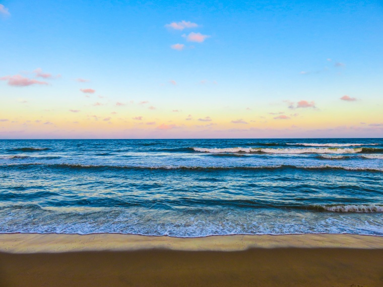 海滩 海边 沙滩 天空 自然 海 大海 黄昏 风景 背景图 高清背景 背景 