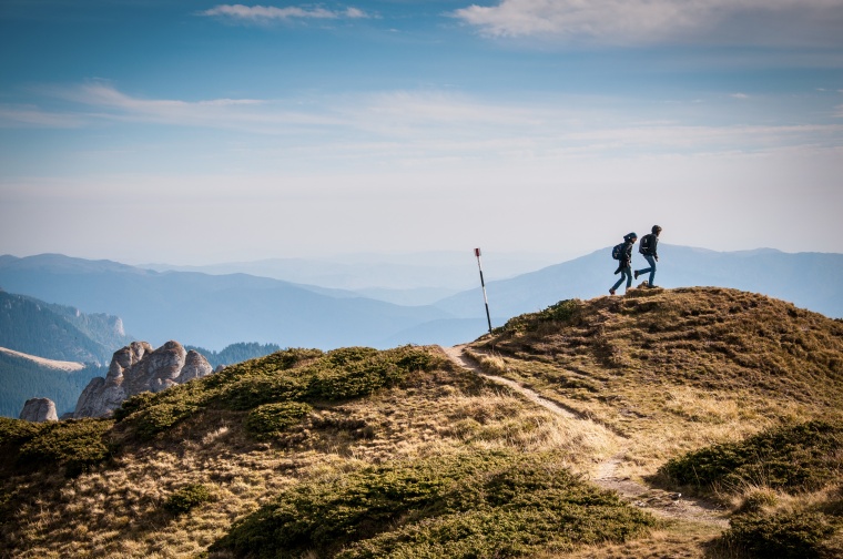 山峰 山 山脉 山顶 人 群山 登山 自然 风景 