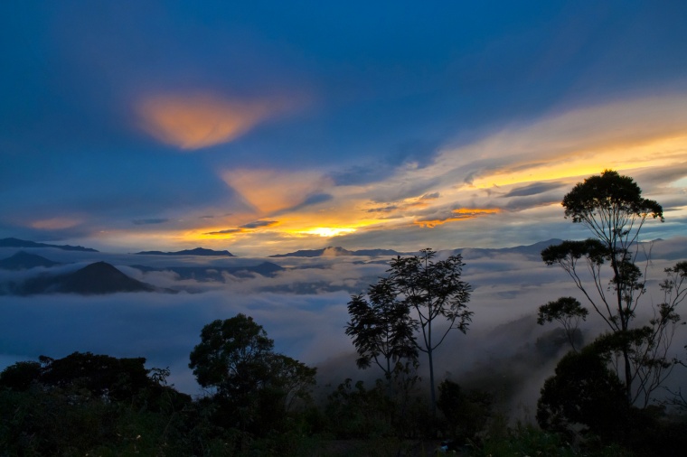 山峰 山 山脉 天空 山坡 自然 风景 