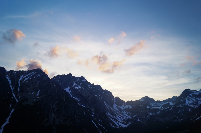 山峰 山 山脉 天空 雪山 自然 风景 