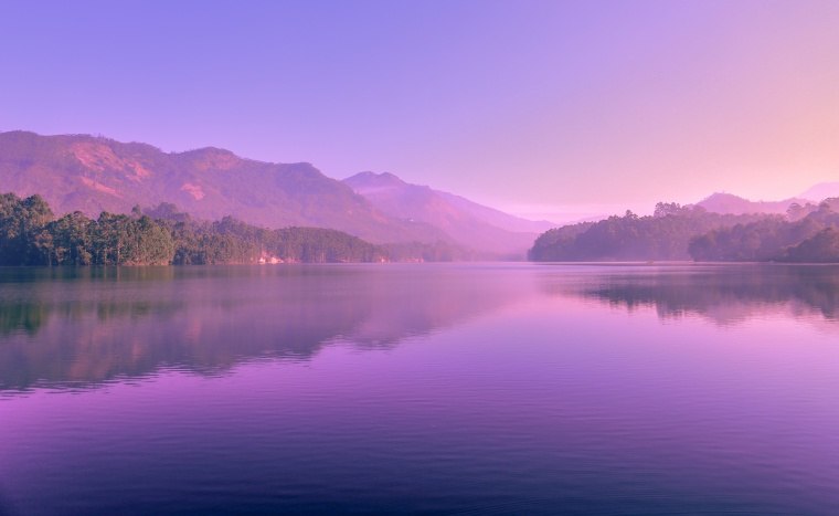 山峰 山 山脉 湖泊 湖 树林 天空 自然 风景 