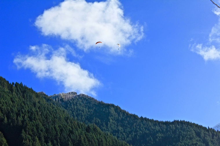 山峰 山 山脉 树林 湖 天空 自然 风景 