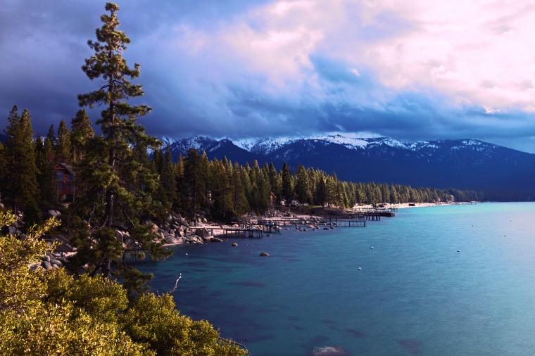 山峰 山 山脉 湖泊 湖 山水 天空 自然 风景 