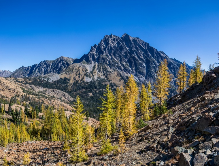 山峰 山 山脉 天空 自然 风景 