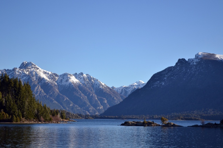 山峰 山 山脉 湖泊 湖 天空 自然 风景 