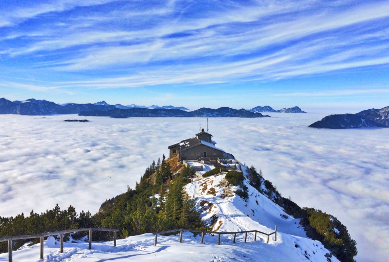 山峰 山 山脉 山川 山顶 云雾 自然 风景 