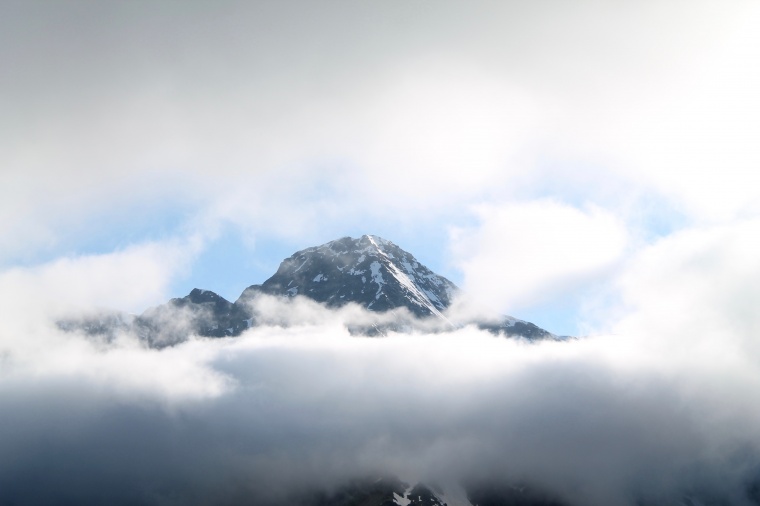 雪山 山 冬天 冬季 山川 云雾 自然 唯美 