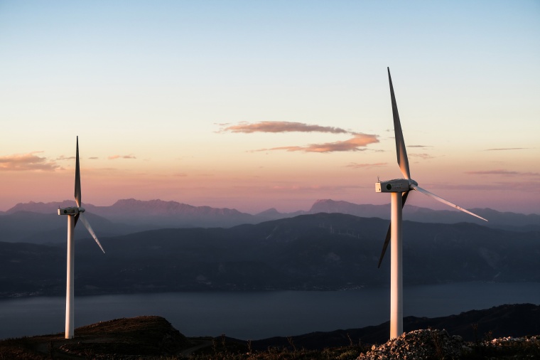 风能发电 风能 发电 环保 绿色环保 山峰 山 企业文化 大气 