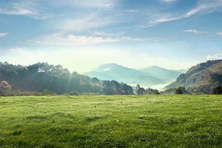 自然风景 自然风光 自然 天空 云彩 蓝天白云 山峰 山脉 山 草地 绿地 绿色草地 