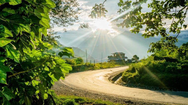 山峰道路 弯路 山路 路 前景 绿色 自然 自然风景 