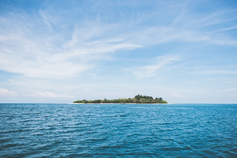 大海 海水 海 海洋 蓝色海洋 沙滩 旅游 旅行 度假 休闲 海景 海滩 夏天 夏季 炎夏 海岛 小岛 岛屿 