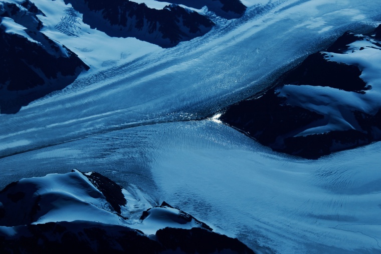 蓝色雪山 雪山 抽象 