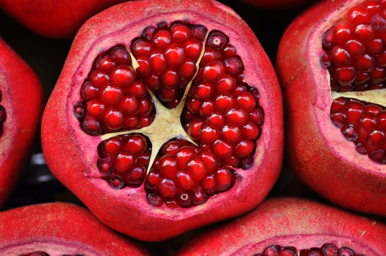 红色石榴 石榴 水果 