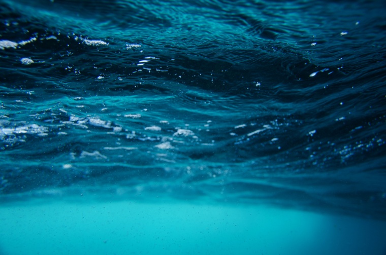 水面 水 水底 蓝色的水 水下 海水 CC0 